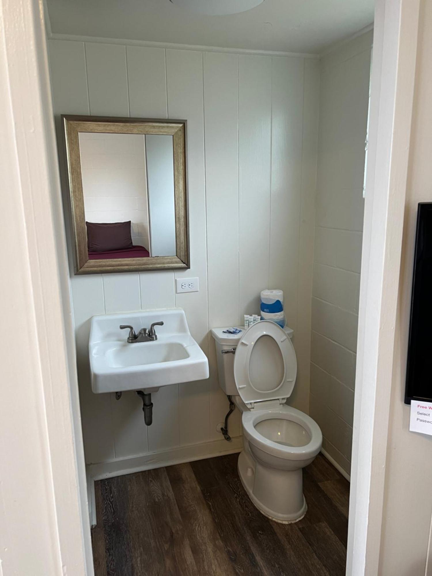 Tip Top Motel Lihue Ngoại thất bức ảnh